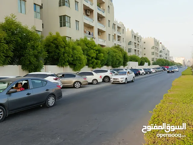 شقة فندقية مكونة من غرفتين ومطبخ مجهز بالكامل تتسع ل 3اشخاص للآجار اليومي في عجمان