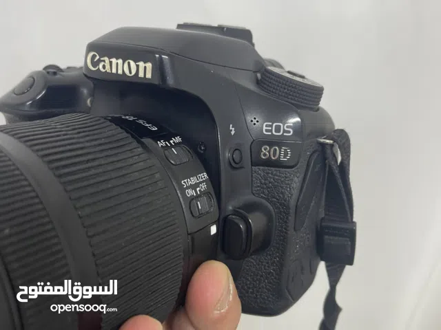 كاميراd80 بحاله الوكاله عدسهmm18-135 مع شاحنها الاصلي وبطاريه الشركه موقعها بالخليل لتواصل