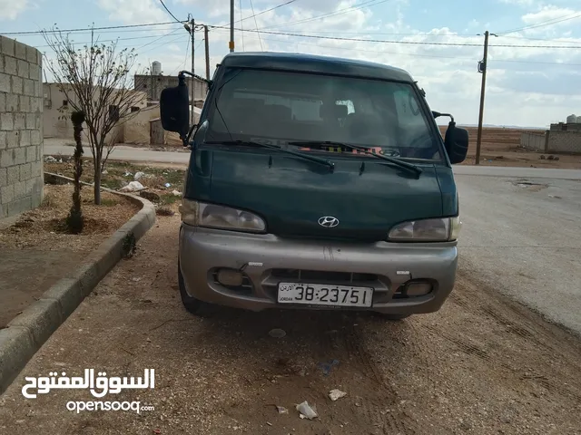 Used Hyundai H 100 in Mafraq