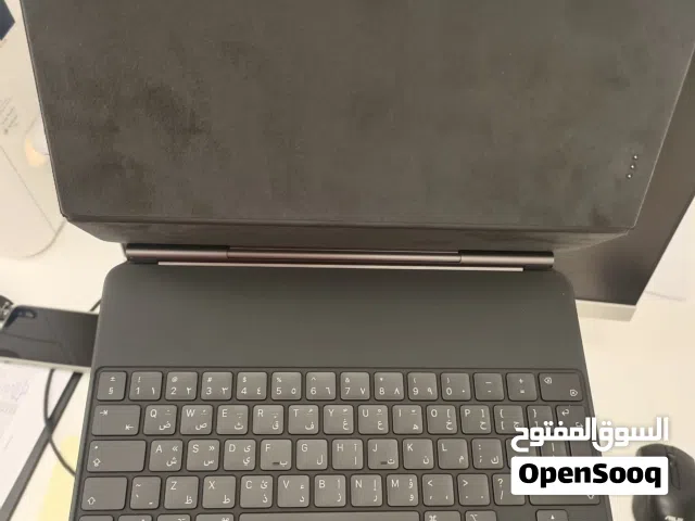 Apple Magic Keyboard for iPad Pro 12.9-inch (13-inch Model)