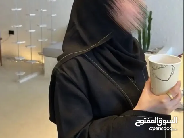 عبايه 54 جديده في الخبر بسعر 150 ريال سعودي