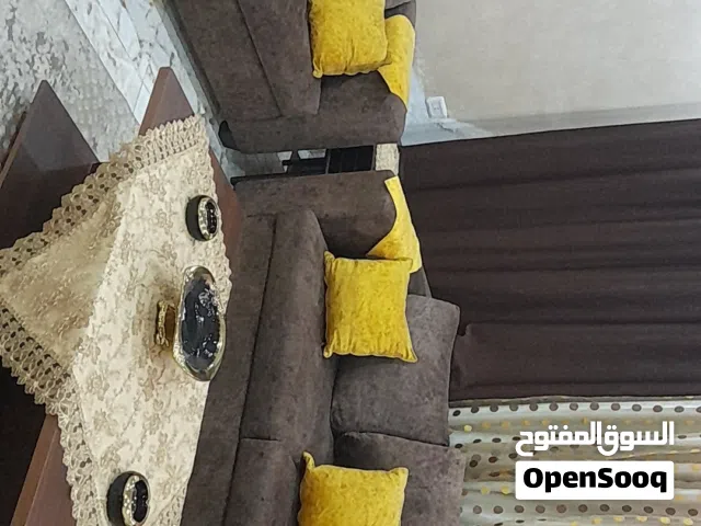 كنب +سفرة+كراسي