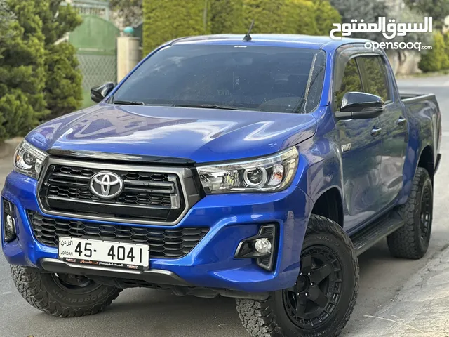 Used Toyota Hilux in Amman