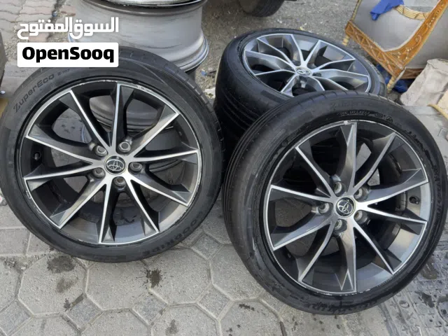 Toyota Camry 18 inches