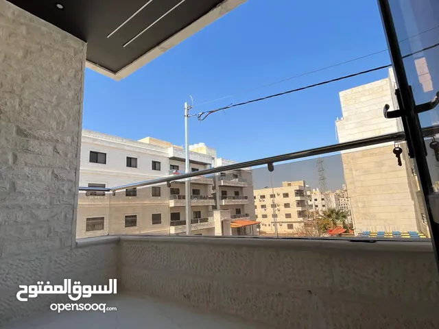 شقة للبيع في البنيات قرب جامعة البتراء 122متر