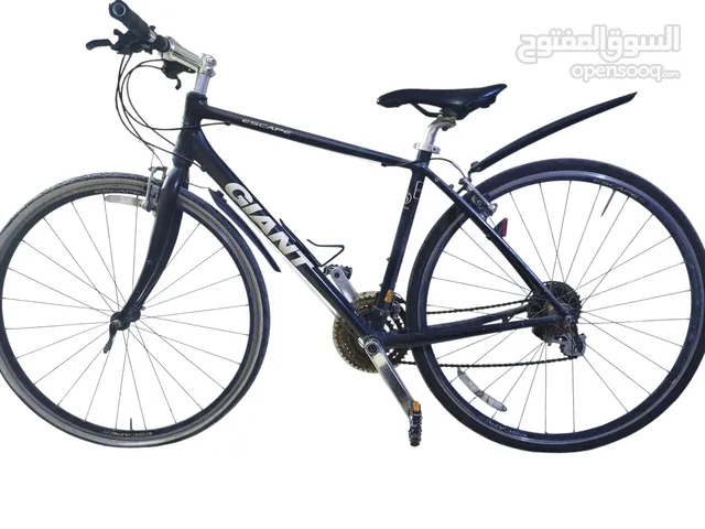 بايسكل ماركة جاينت ايسكاب حجم 28 خفيف كلش باصبعين تشيلة