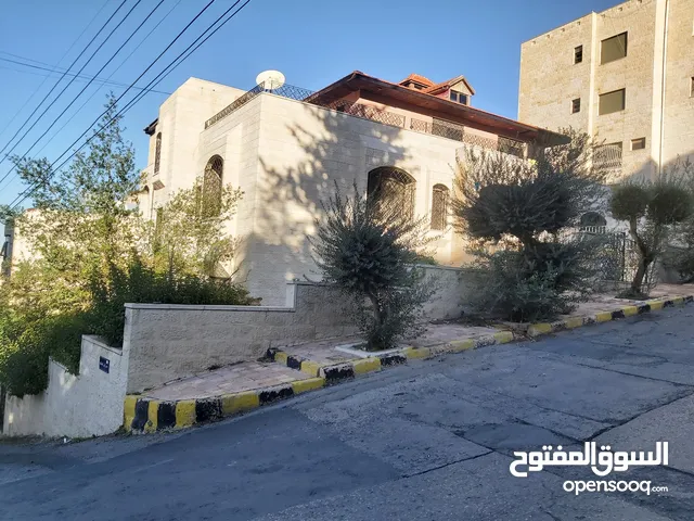 1200m2 More than 6 bedrooms Villa for Sale in Amman Al Rabiah