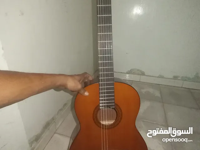 غيتار C40 مستعمل