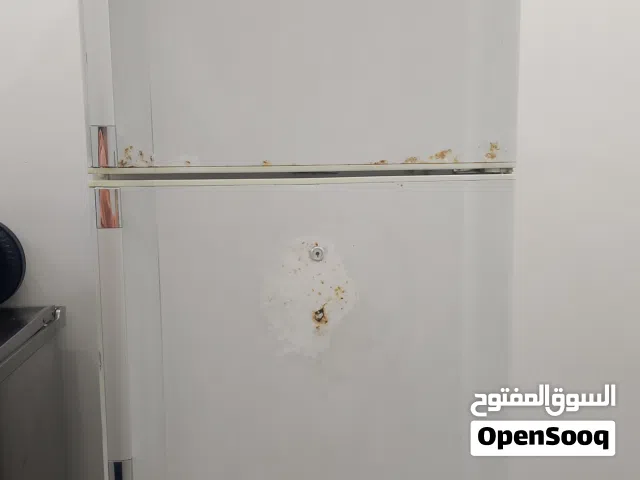 تلاجه شارب +غاز يونيفرسال