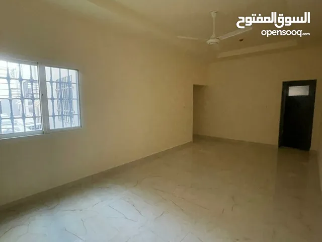 3 bedrooms Flat for rent in SANAD