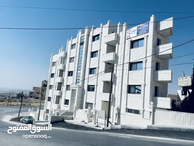 شقه للبيع 165م الزرقاء الجديده - جبل المغير تشطيب فندقي موقع مميز منطقه فلل وواجهه معماريه عصريه