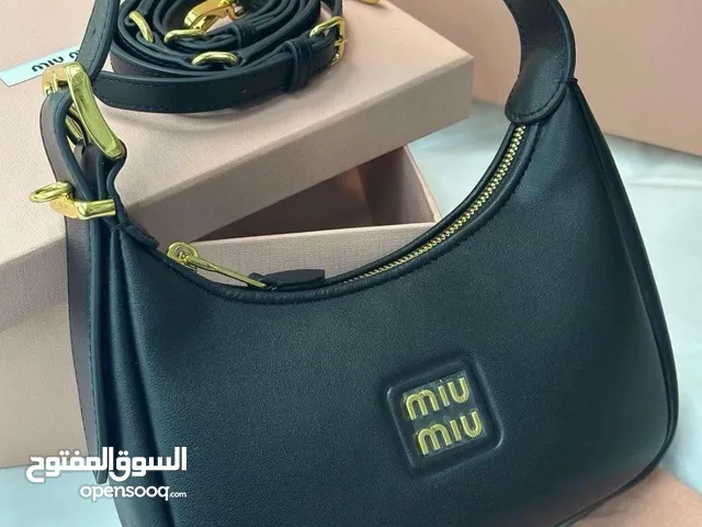 شنطه miu miu للبيع