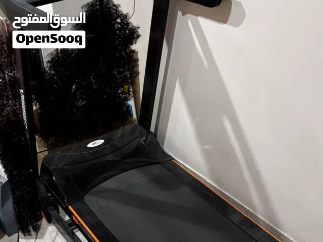 جهاز سير رياضي من صقر الرياضة استعمال حشمة