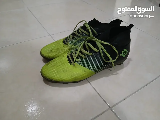 Football shoes NIVIA Ashtang