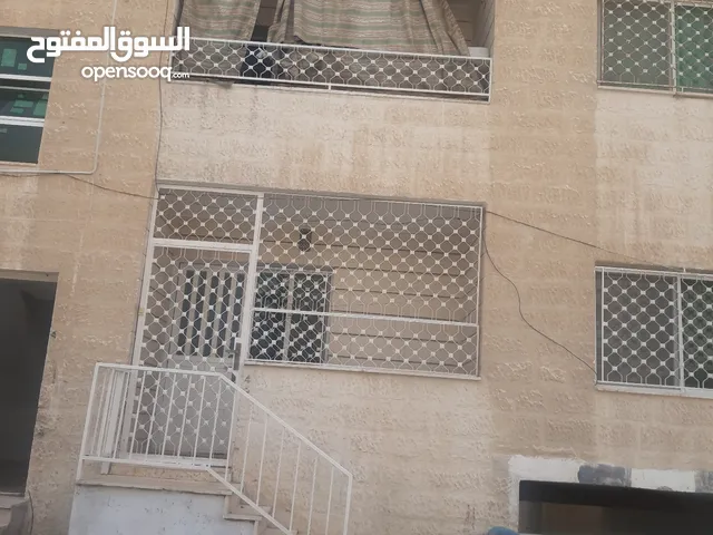 132 m2 4 Bedrooms Apartments for Sale in Zarqa Al Zarqa Al Jadeedeh