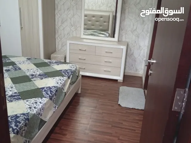 (علاء) شقة مميزة للبيع في أبراج سيتي تاور عجمان فرصة رائعة للتملك شقة راقية تتكون من غرفتين و صاله