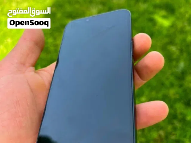 Apple iPhone 13 128 GB in Tripoli