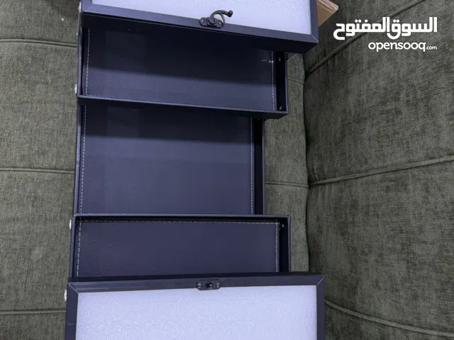 شنطة مكياج للبيع ب200