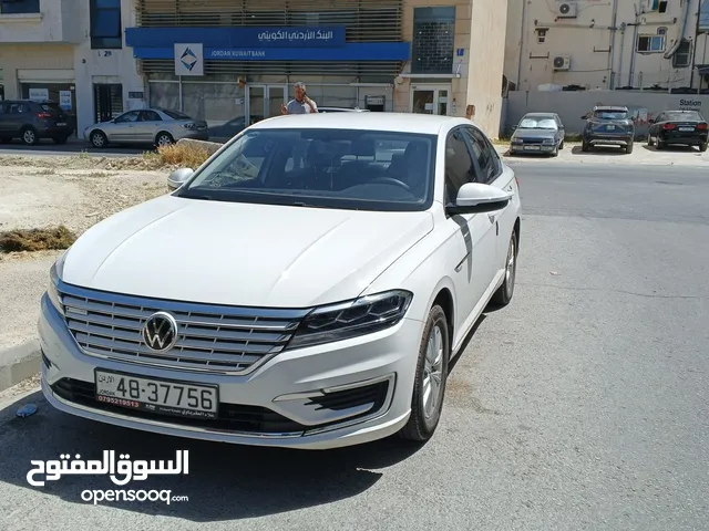 Used Volkswagen Lavida in Zarqa