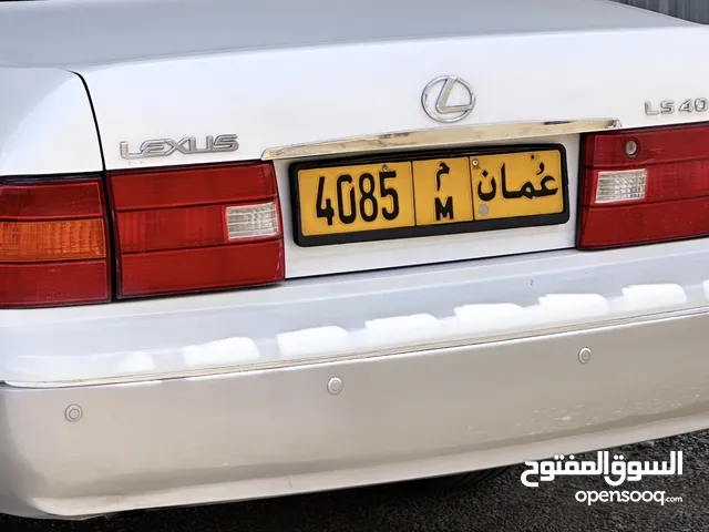 Lexus LS 1998 in Al Dakhiliya