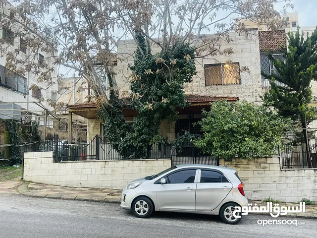 288 m2 5 Bedrooms Villa for Sale in Amman Al-Jabal Al-Akhdar