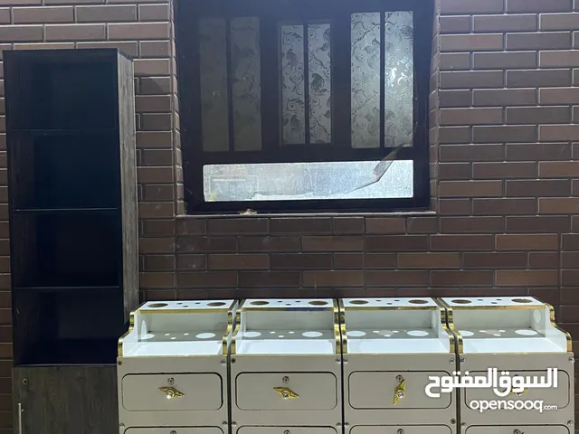 دكيور صالون حلاقه متكامل