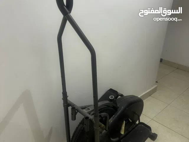 معدات رياضية للبيع