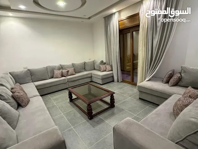 عروض الVibعند مكتب الثقه شقه مفروشه جزئي ايجار في السراج بالقرب من حلويات اينور