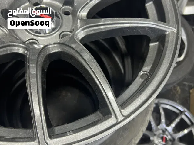 جنط وورك وكاله ولا اي عيب صلاة النبي مسستم خلفي عريض وامامي عادي 5 براغي بدون كوشوك