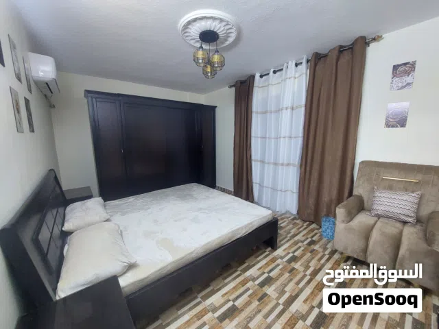 شقه مفروشه للايجار متوفره من 2/ 6 لغاية 20 / 6 للعائلات فقط مع اثبات