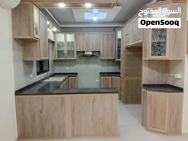 داخل عمان  صيانة شبابيك  صيانة مطابخ المنيوم وتجديد مطابخ خشب لالمنيوم