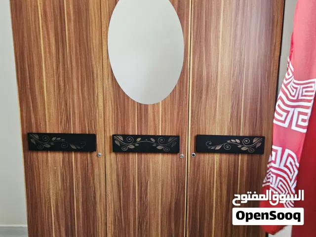 3 door wardrobes