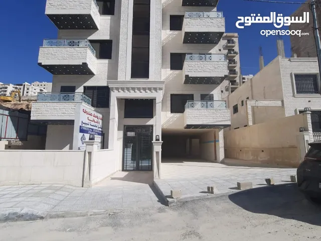 215 m2 4 Bedrooms Apartments for Sale in Amman Abu Al-Sous