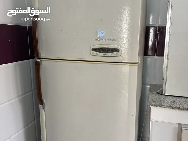 ثلاجه الجي