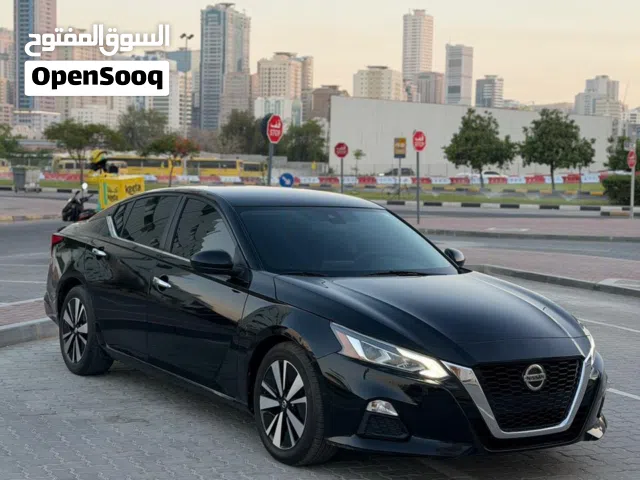 Used Nissan Altima in Sharjah
