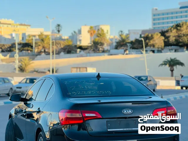 Used Kia Cadenza in Tripoli