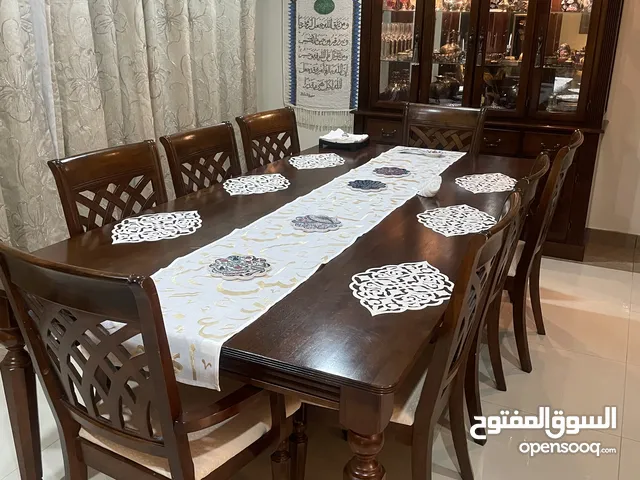 غرفة طعام 8 كراسي مع بوفيه خشب فاخر  Wooden dining table 8 chairs with cupboard, high quality wood