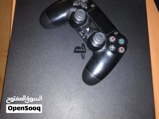 PS4 slim وكالة بحال الجديد  للبيع المستعجل