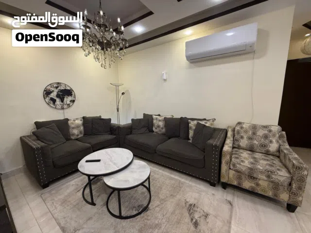 طقم كنبايات للبيع بحالة ممتازة