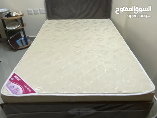 90 cm x 200 cm bed with mattress