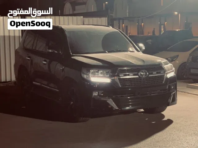2010 تويوتا لاند كروزر VXR