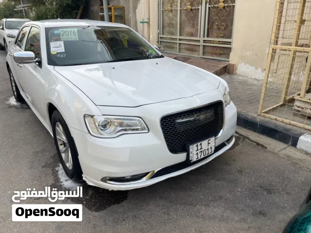 2016 كرايسلر 300 300S V6