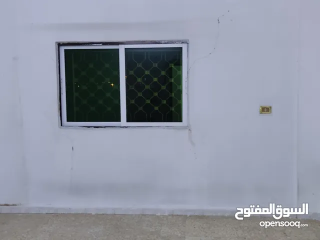 90 m2 2 Bedrooms Townhouse for Sale in Mafraq Bala'ama