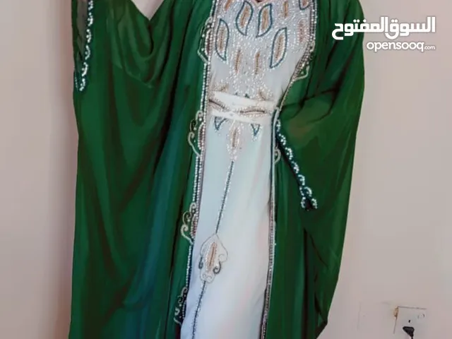 فستان سهرة