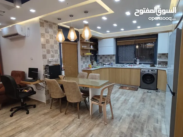 شقة مرتب  مفروشة للإيجار في البيرة تل النصبة قرب بكدار ومشتل قلقيلية