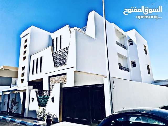 612 m2 More than 6 bedrooms Villa for Sale in Tripoli Al-Sidra