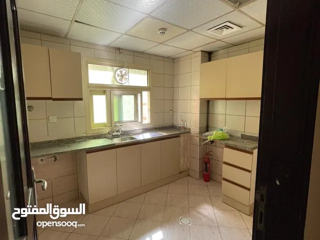 500 ft Studio Apartments for Rent in Sharjah Al Gulayaa
