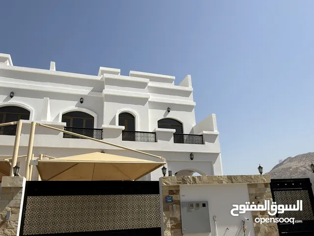 450 m2 5 Bedrooms Villa for Rent in Muscat Bosher