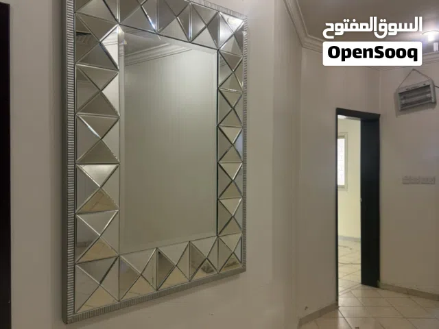 200 m2 4 Bedrooms Apartments for Rent in Al Jahra Al Naeem