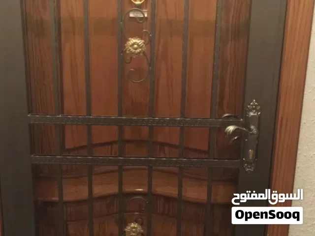 حداد متنقل لحام ابواب الحديد حدادمتنقل صيانة ابواب الحديد محددة لاعمال الحديد لحام تصليح ابواب حديد